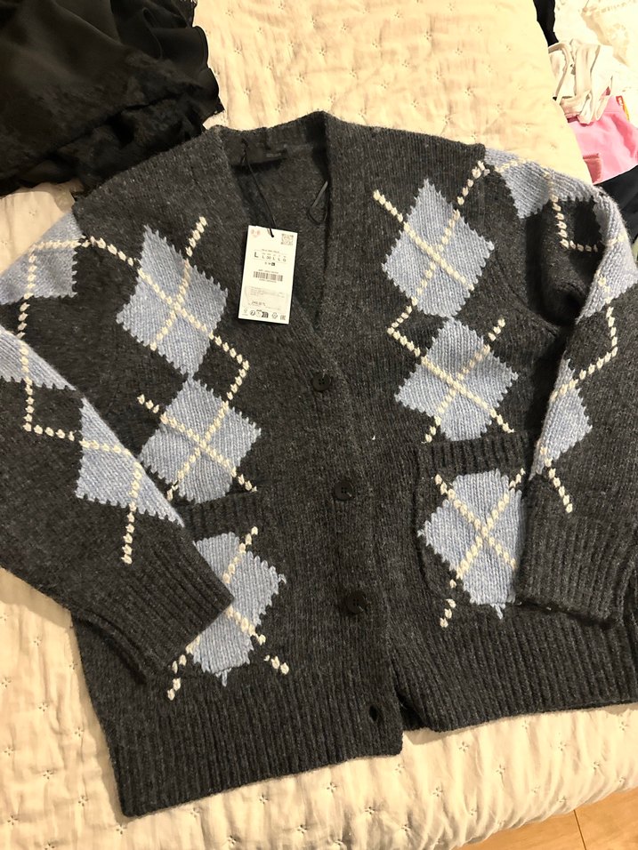 Gri Ekose Desenli Triko Hırka - Görsel 2