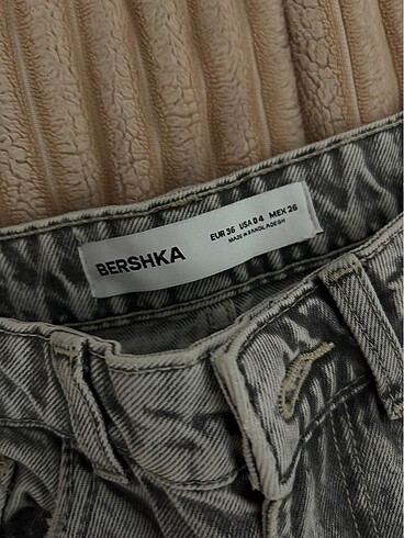 s Beden bershka pantolon