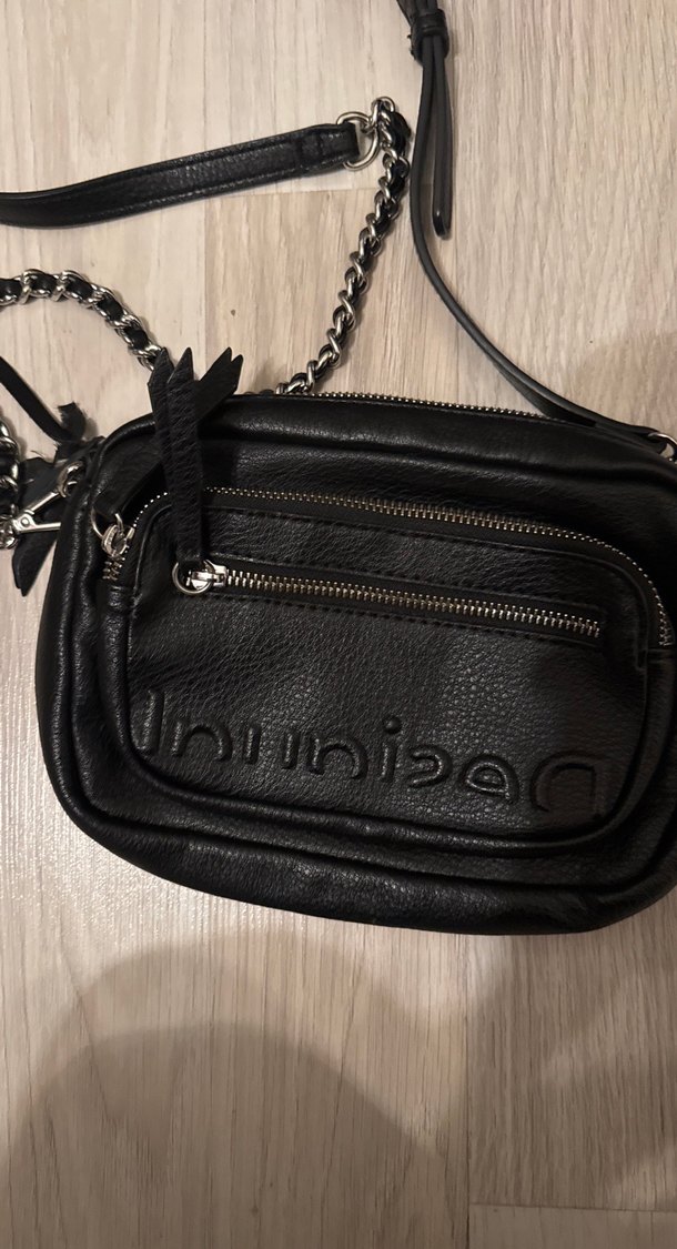 Desigual Siyah Deri Kadın Çapraz Çanta Çift askılı - Görsel 3