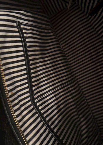 Kate Spade Siyah Deri Kadın Çantası - Görsel 4