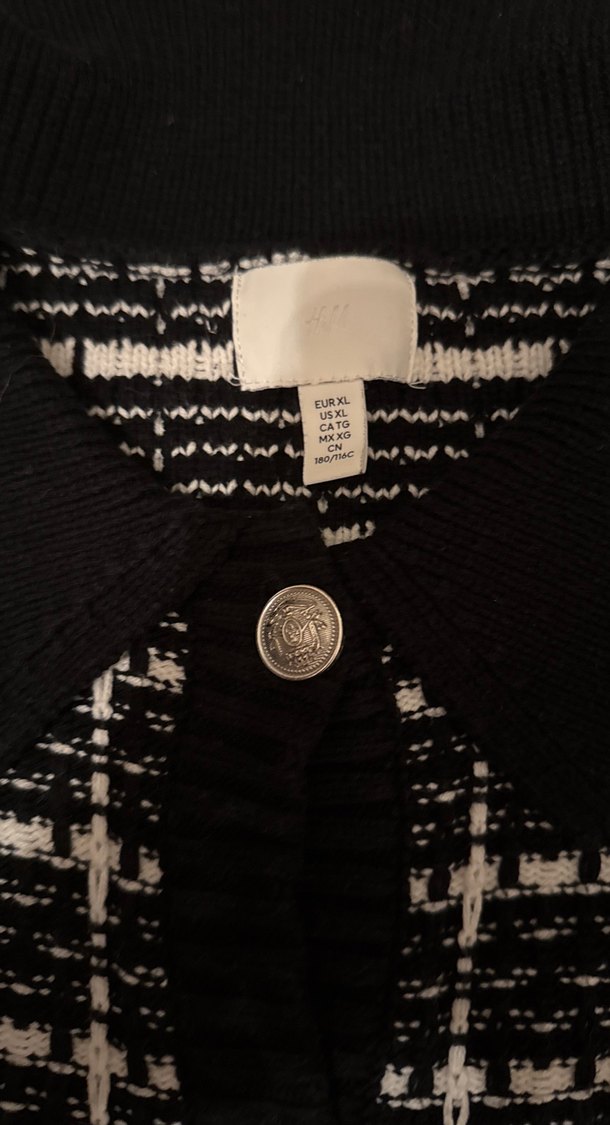 Düğmeli Siyah Kareli Kısa Kollu Kadın Hırka - Görsel 3