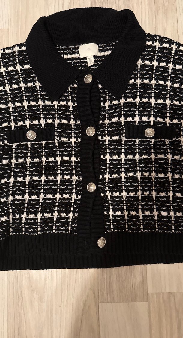 Düğmeli Siyah Kareli Kısa Kollu Kadın Hırka - Görsel 2