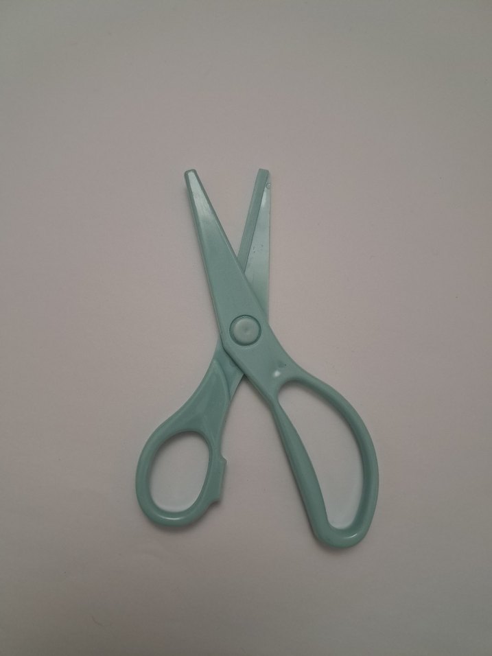 Plastik Çocuk Makası - Görsel 2