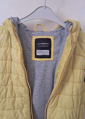 Sarı Kapüşonlu Erkek Çocuk Yeleği - Görsel 4