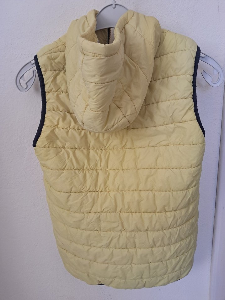 Sarı Kapüşonlu Erkek Çocuk Yeleği - Görsel 3