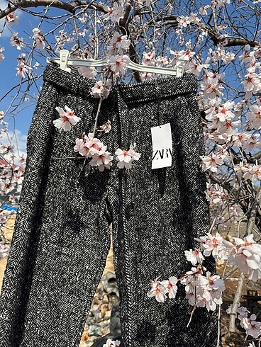 Zara Zara Balıksırtı Desenli Geniş Paça Pantolon