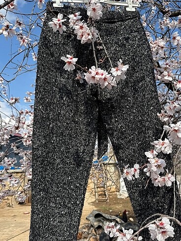 38 Beden Zara Balıksırtı Desenli Geniş Paça Pantolon