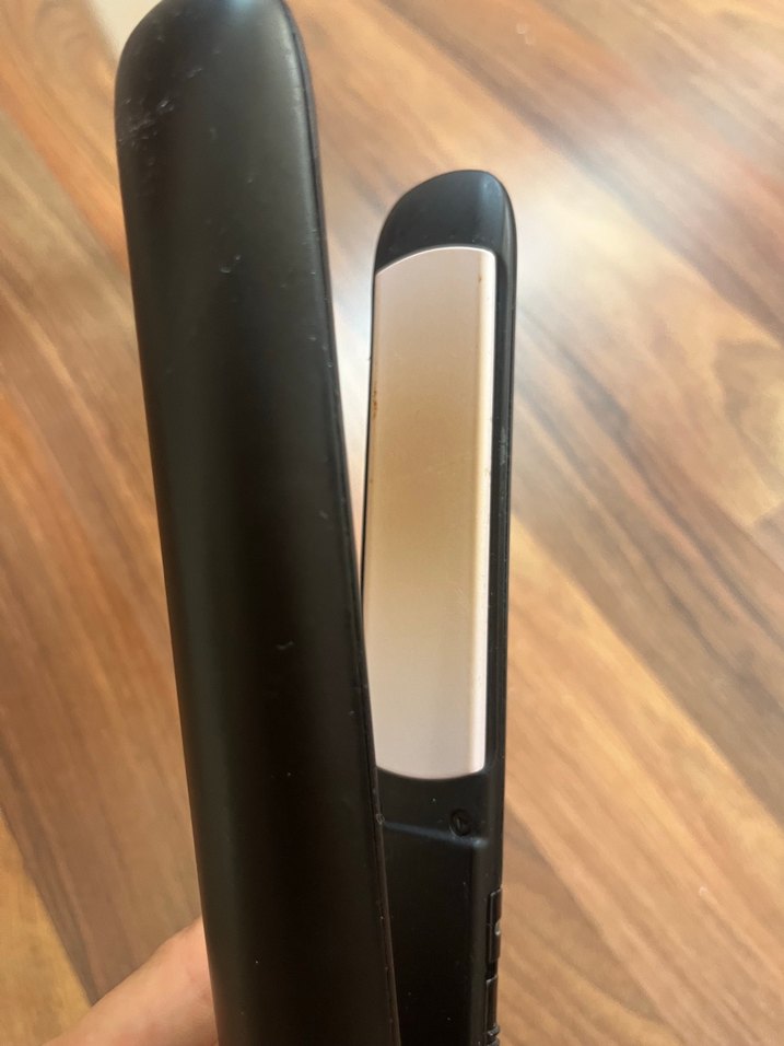 Parlak pembe Saç Düzleştirici - Görsel 4