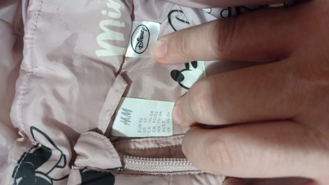 Kız Çocuk Minnie Baskılı Kapüşonlu Mont - Görsel 3