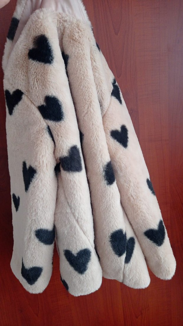 Kız Çocuk Pembe Kalp Desenli Kürklü Ceket - Görsel 3