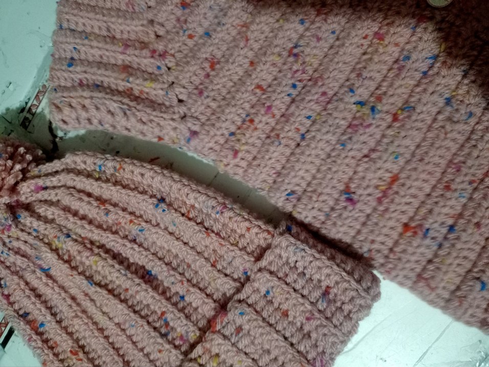 Kızlar için Pembe Örgü Hırka - Görsel 2