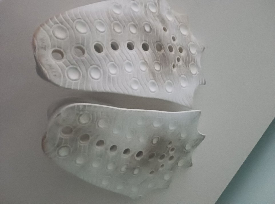 Erkek veya kız çocuk Beyaz Fırfırlı Su Ayakkabısı - Görsel 4