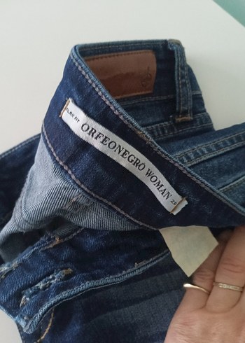 Yırtık Detaylı Lacivert Kadın Kot Pantolon - Görsel 3