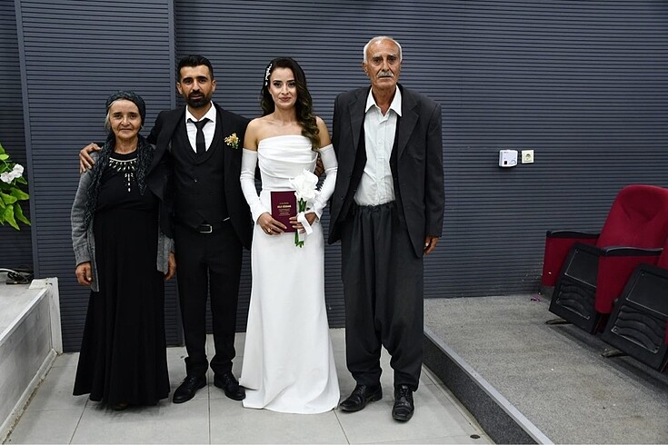 Nikah elbisesi