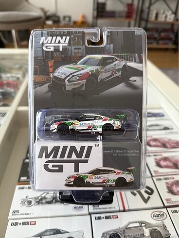 Mini GT Nissan GT-R Nismo GT3
