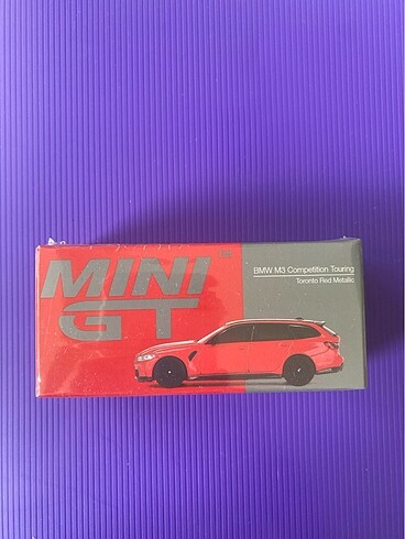 Mini GT 700 BMW M3 (1/64)