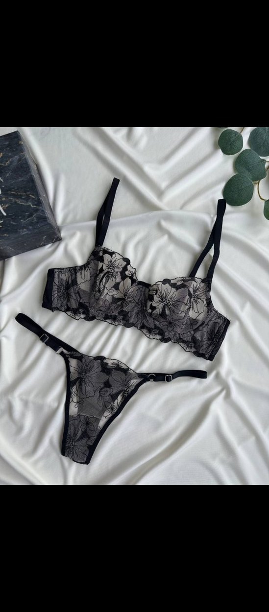 Siyah çiçek detaylı sütyen takımı - Görsel 2