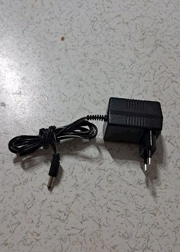 6V 300mA Çıkışlı Adaptör