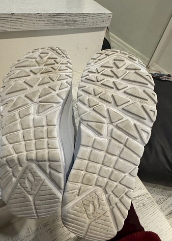 Kız Çocuk Beyaz Skechers Spor Ayakkabı - Görsel 4