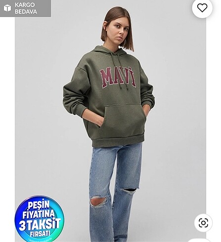 Sweatshirt