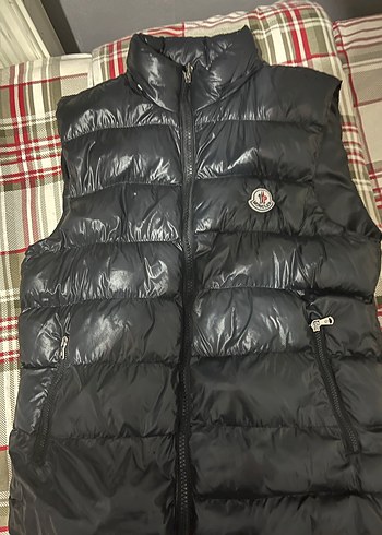 Moncler m