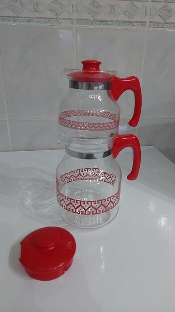  Beden kırmızı Renk ÇAYDANLIK