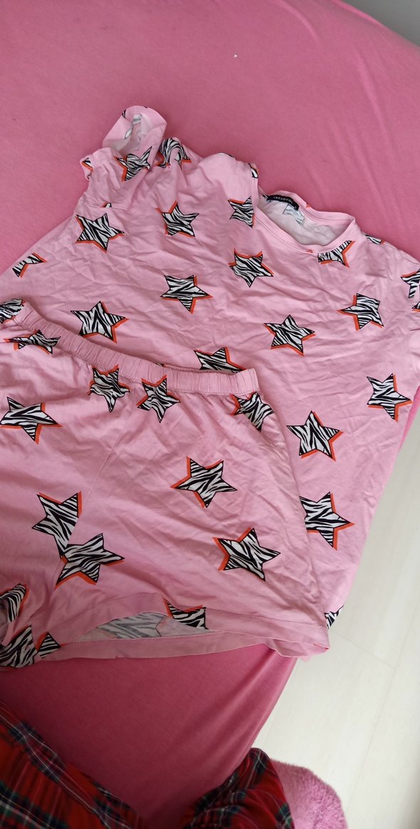 Pembe Yıldız Desenli pijama takımı - Görsel 4