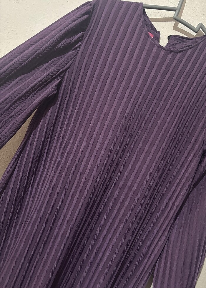 Mor sade şık elbise - Görsel 2