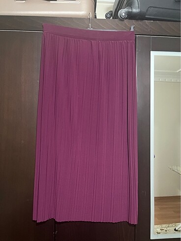 L beden, vişne çürüğü, pileli, uzun etek