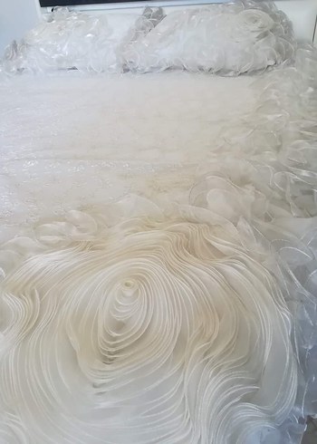 Beyaz Nakışlı Gelinlik Yatak Örtüsü - Görsel 5