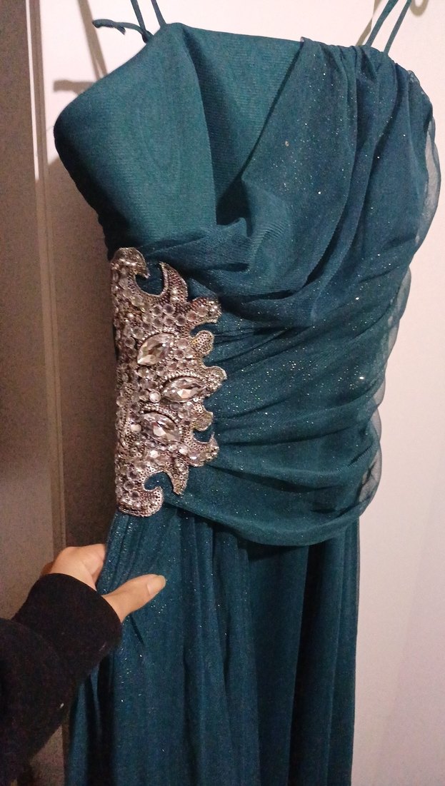 Uzun Turkuaz Drapeli Straplez Abiye Elbise - Görsel 2