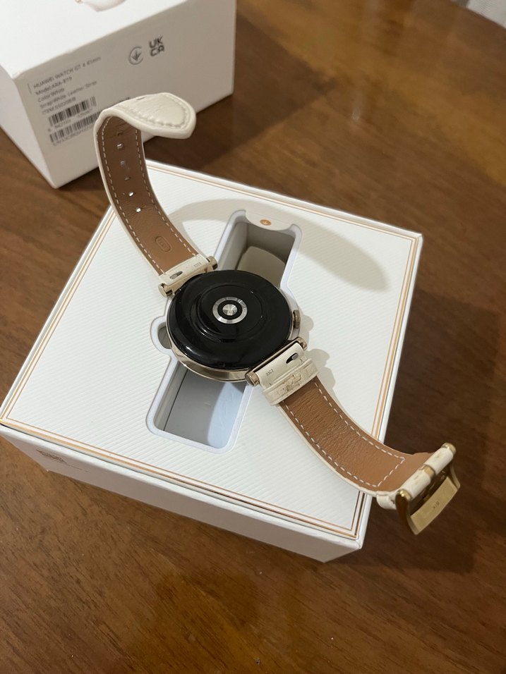 Huawei Watch GT 4 Beyaz Akıllı Saat kadın - Görsel 5