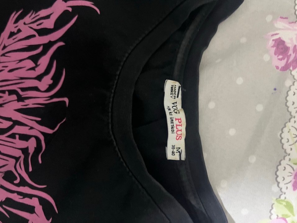 Kız Çocuk Siyah Goth Baskılı Tişört - Görsel 2