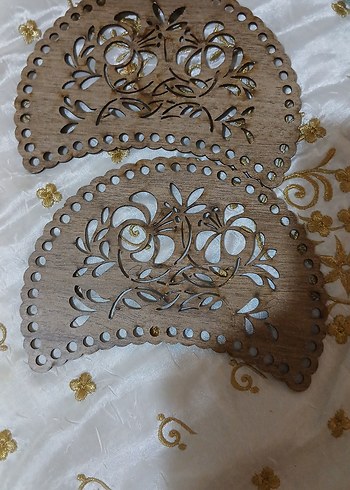 Beden İşlemeli Dantelli Vintage Kadın Broş