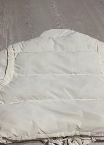 Prada Düğmeli Beyaz Kadın Kışlık mont - Görsel 5