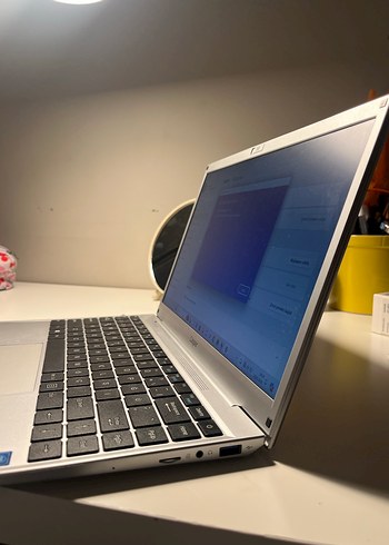 Gri Casper Dizüstü Bilgisayar - Görsel 4