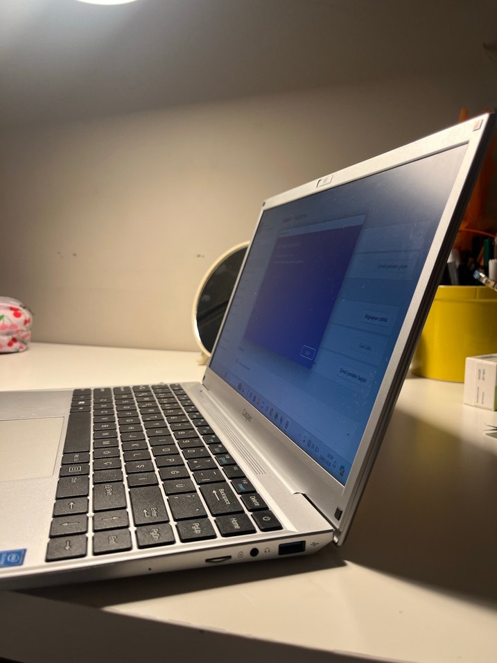 Gri Casper Dizüstü Bilgisayar - Görsel 4