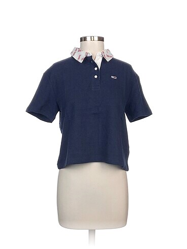 Tommy Hilfiger T-shirt %70 İndirimli.