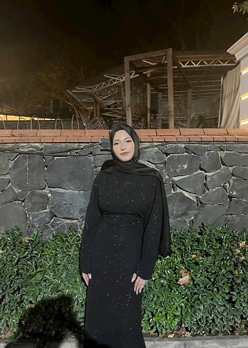 Siyah simli arkadan ipli ayarlanabılır elbise - Görsel 5