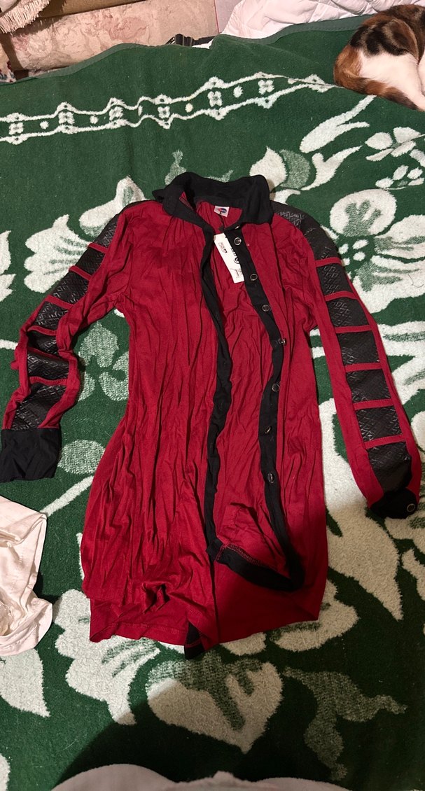 Uzun Kollu Kırmızı Gotik Kadın Elbisesi - Görsel 2