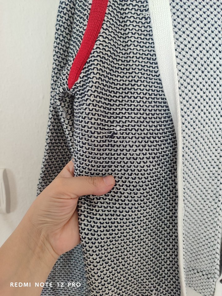 Düğmeli Gri Kadın Hırka - Görsel 4