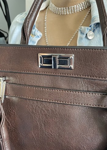 Bershka Kahverengi Deri Tokalı Kadın Çanta - Görsel 3
