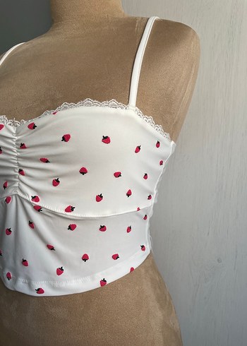 Dantel Detaylı Beyaz Straplez Büstiyer - Görsel 4