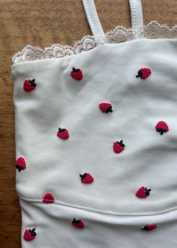 Dantel Detaylı Beyaz Straplez Büstiyer - Görsel 8