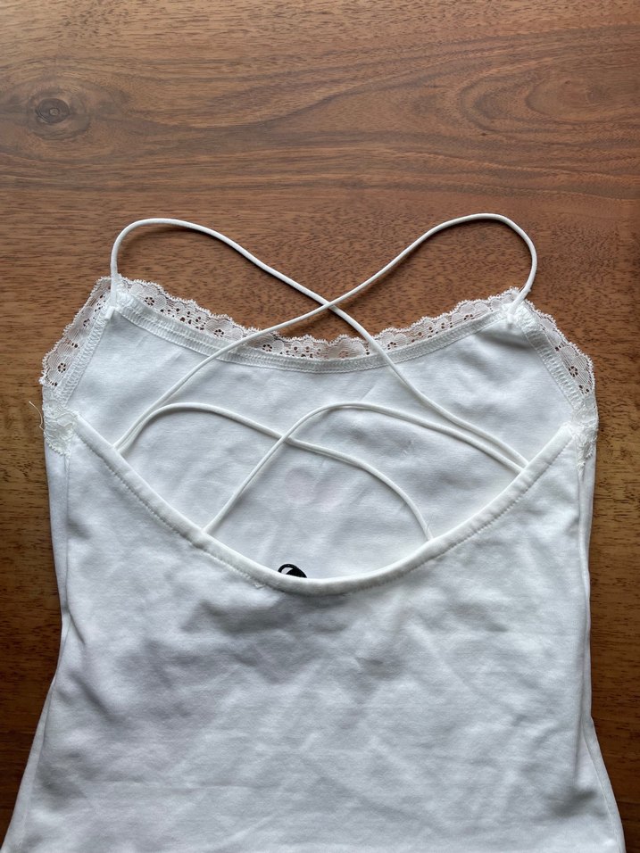 Bershka crop - Görsel 2