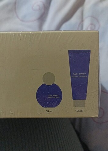 Avon Far away 