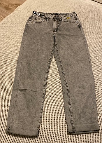 Mavi Jeans Gri Yikamali Rahat Kesim Jean
