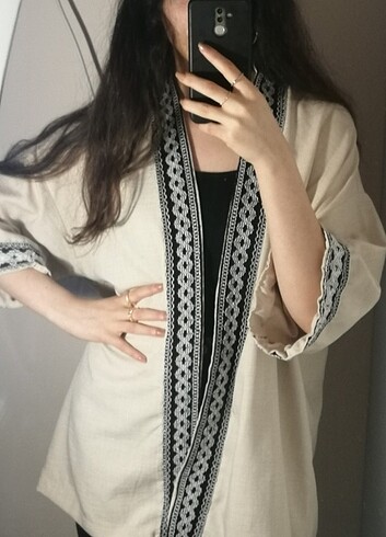 l Beden İşlemeli kimono 100 de 100 pamuk