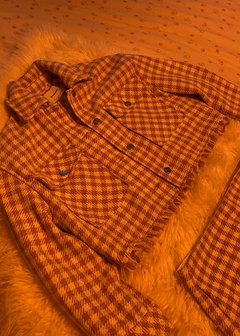 Beyaz mor kareli ceketli etek takımı - Görsel 3