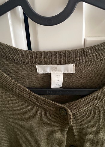 Düğmeli Uzun Kollu yeşil  Hırka - Görsel 3